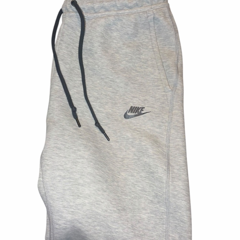 Nike tech fleece mens M grey joggers - Picture 4 of 4